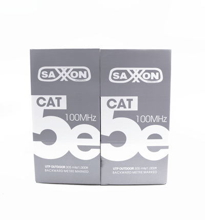 SAXXON OUTPCAT5ECOPEXT - Bobina de Cable UTP Cat5e 100% Cobre/ 305 Metros/ Exterior con Doble Forro/ Color Negro/ Ideal para Cableado de Redes de Datos y Video/